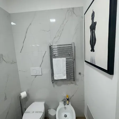 Margherita Bari-napoli, 57 Apartment